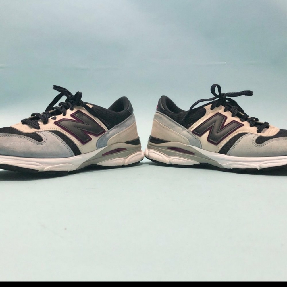 770.9 New Balance Summer Nine's